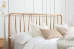Birlea Jesper Bed Frame in Light Brown - Size: Double - thumbnail 2