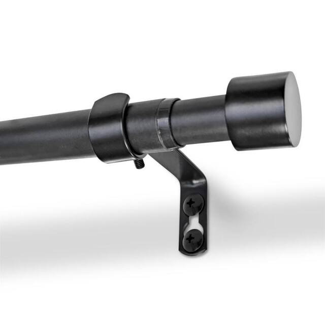 Harbour Housewares Extendable Metal Curtain Pole Kit - 77 to 150cm in Black - image 1