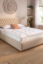 Slumberdown 10cm 4 Inch Extra Deep Temperature Regulating Mattress Topper in White - Size: Double - thumbnail 1