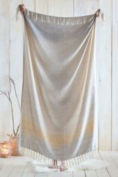 Drift Home 'Bretton' Tassled Woven Throw in Mustard - Size: 130 cm x 180 cm - thumbnail 2