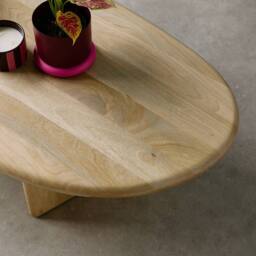 sweeek Oval coffee table mango wood in Beige - thumbnail 4