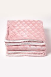 Homescapes Geometric Triangle Velvet Throw in Pink - Size: 160 cm x 200 cm - thumbnail 2