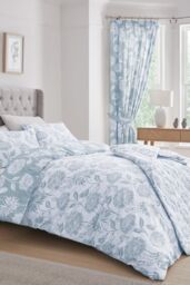 Dreams & Drapes 'Chrysanthemum' Easy Care Duvet Cover Set in Blue - Size: Super King - thumbnail 4