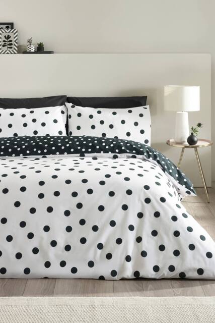 Catherine Lansfield 'Polka Dot' Reversible Duvet Cover Set in Black - Size: King - image 1