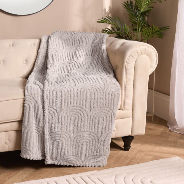 OHS Tufted Arches Throw Teddy Fleece Blanket Winter Soft Warm Bedspread in Stone - Size: 125 cm x 150 cm - image 1