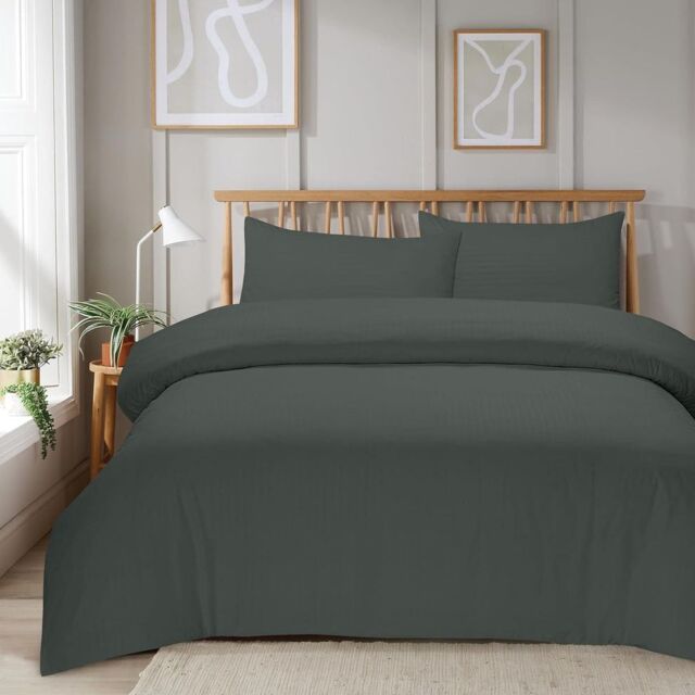 New Edge Blinds Mayfair Stripe Duvet Set in Natural - Double in Grey - Size: King - image 1