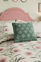 Sanderson 'Catherinae' Cotton Percale Duvet Cover Set in Cream - Size: Double - thumbnail 2