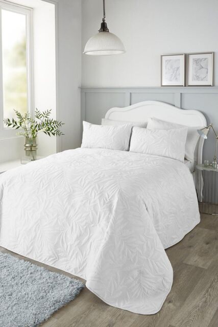 Serene 'Luana' Floral Pinsonic Microfibre Warm & Cosy Bedspread in White - image 1