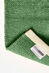 Homescapes 100% Cotton Plain Chenille Rug in Dark Olive - Size: 45 cm x 70 cm - thumbnail 5