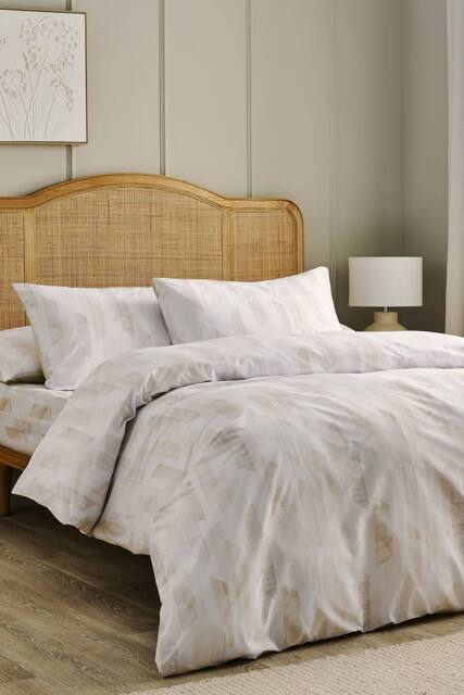 CHRISTY 'Aspen' Geometric Cotton Percale Duvet Cover Set in Beige - Size: Double - image 1