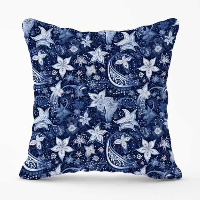 Warren Reed - Designer Paisley Christmas Stars Blue Outdoor Cushion - Size: 45 cm x 45 cm - image 1