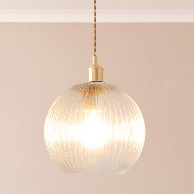ValueLights Maddison Clear Ribbed Glass Easy Fit Pendant Lamp Shade with LED Bulb