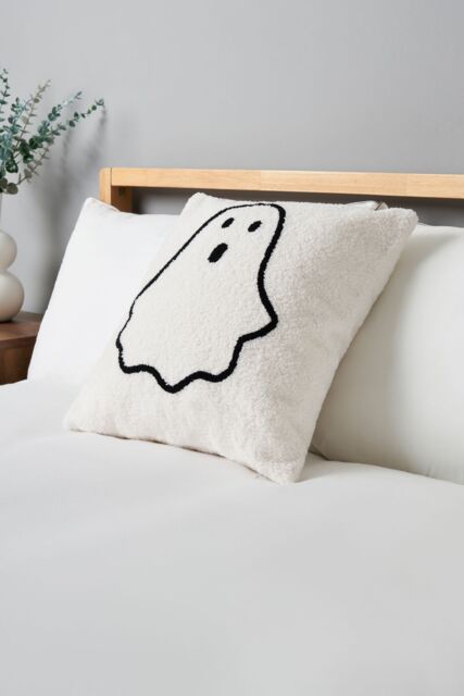BHS Halloween Ghost Tufted Cushion in White - Size: 43 cm x 43 cm - image 1