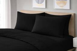 Homes-Linen Plain Dyed Polycotton Duvet Cover Set with Pillowcases in Black - Size: Double - thumbnail 2