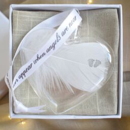 Amaya Rose Ltd BABY FEET In Memory of Feather Heart Bauble Gift Boxed in Clear - thumbnail 4