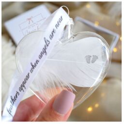 Amaya Rose Ltd BABY FEET In Memory of Feather Heart Bauble Gift Boxed in Clear - thumbnail 2