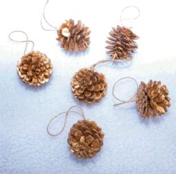Netagon Home Festive Christmas Hanging Pine Cone Bauble Decoration - Pack of 6 in Brown - thumbnail 7