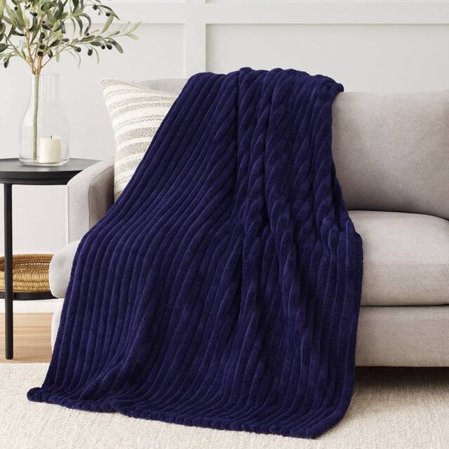 Voltico Luxury Ribbed Throw - Super Soft Polyester, 150 × 200 cm, Navy / Grey - Size: 150 cm x 200 cm - image 1