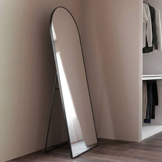 sweeek Aluminium floor mirror in Black - Size: 160 cm - image 1