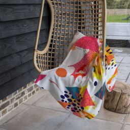 Benjamin Tate Design Maple Leaves & Geometric Patterns Blanket in Natural - Size: 120 cm x 150 cm - thumbnail 4