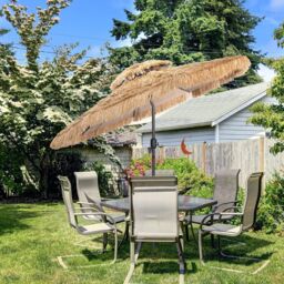 3M Hula Thatched Patio Tiki Umbrella Hawaiian Umbrella w/ Manual Crank - thumbnail 4