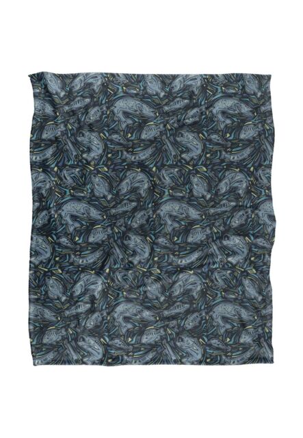 JQ Licensing Jl-Jp Fish Array Fishing Pattern Silky Touch Super Soft Throw Blanket 152 X 127 cm in White - image 1