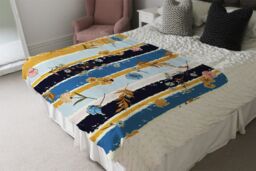 Benjamin Tate Design Beautiful Meadow Flowers On Candy Colorful Brush Stripe Blanket in Natural - Size: 120 cm x 150 cm - thumbnail 3