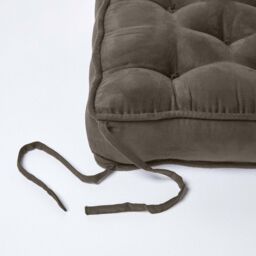 Homescapes Faux Suede Dining Chair Booster Cushion in Grey - Size: 40 cm x 40 cm - thumbnail 4