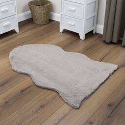 JVL Faux Fur Pelt Rug 60 x 90 cm - Soft Decorative Area Rug, Light Taupe in Light Grey - thumbnail 3