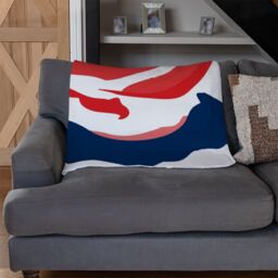 Benjamin Tate Design Red & Blue Rose Print Blanket in Natural - Size: 120 cm x 150 cm - thumbnail 2