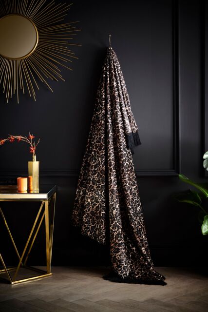 Laurence Llewelyn-Bowen 'Josephine' Leopard Print Velvet Throw in Gold - Size: 130 cm x 180 cm - image 1