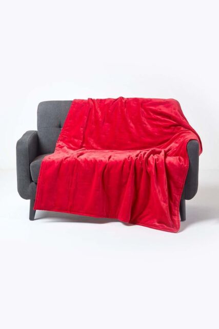 Homescapes Velvet Quilted Throw 100% Cotton, Soft & Luxurious Blanket in Red - Size: 150 cm x 200 cm - image 1