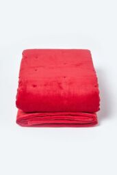 Homescapes Velvet Quilted Throw 100% Cotton, Soft & Luxurious Blanket in Red - Size: 150 cm x 200 cm - thumbnail 2