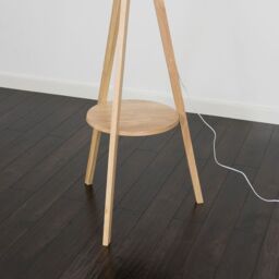 ValueLights Morrigan Natural Wood Tripod Floor Lamp & Fabric Drum Shade & Bulb in Grey - thumbnail 7