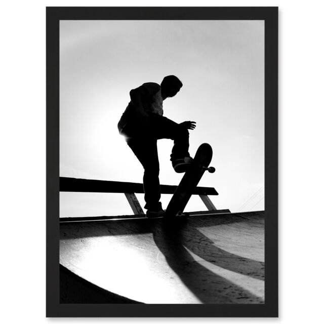 Artery8 Photography Sport Skateboarding Skater Silhouette A4 Artwork Framed Wall Art Print in Black - image 1