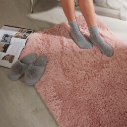OHS Fluffy Rug Anti-Slip Plain Shaggy Floor Mat in Baby Pink - Size: 60 cm x 150 cm - thumbnail 5