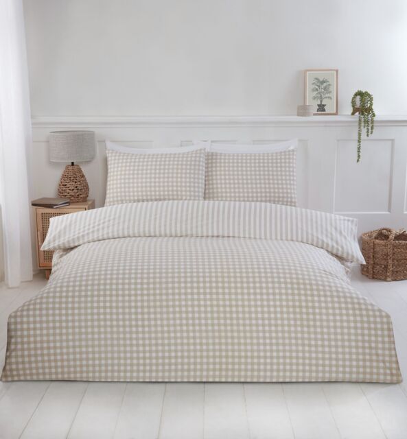 Rapport Home Gingham Polycotton Check Polycotton Duvet Cover Set With Pillowcase in Natural - Size: King - image 1
