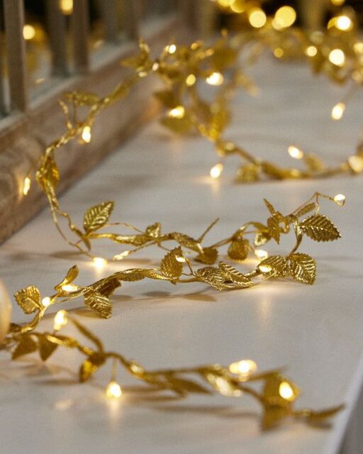 Dibor Golden Leaves Pre-Lit String Xmas Table Decor Christmas Garland 2m in Gold - image 1