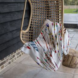 Benjamin Tate Design Ribbon & Bead Blanket in Natural - Size: 120 cm x 150 cm - thumbnail 4