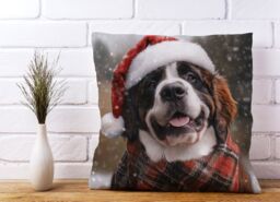 Warren Reed - Designer Christmas St Bernard Cushion in Brown - Size: 45 cm x 45 cm - thumbnail 2