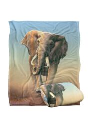 JQ Licensing Royce Mcclure Charging Elephant Silky Touch Super Soft Throw Blanket 152 X 127 cm in White - thumbnail 2