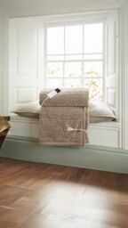 Deyongs Cable Heated Throw 140x180cm - Luxury Electric Blanket with Super Soft Sherpa - 1846 in Taupe - Size: 140 cm x 180 cm - thumbnail 2