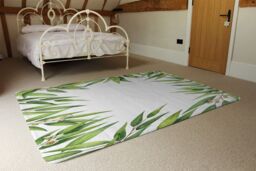 Benjamin Tate Design Leaves Border Designer Rug in Natural - Size: Large - thumbnail 3