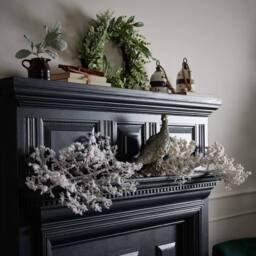 Lemon Pavilion Furniture and Decor Snowy Branch Artificial Plant - Plastic - L38 x W38 x H110 cm in White - thumbnail 5