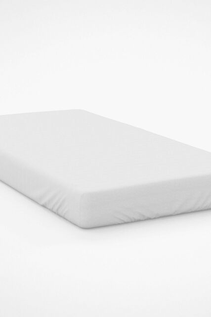 Belledorm Egyptian Cotton 200 Thread Count 38cm Fitted Sheet in Ivory - Size: Single - image 1