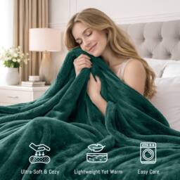Grace Luxury Ultrasoft Flannel Fleece Blanket Cozy Throw in Dark Green - Size: 130 cm x 150 cm - thumbnail 3