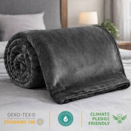 Pamposh Reversible Flannel Fleece Blanket Cozy Bed & Sofa Throw in Dark Grey - Size: Large - thumbnail 7