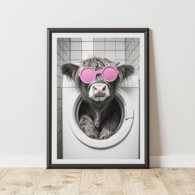 60 SECOND MAKEOVER Highland Cow In Tumble Drier Print Wall Art - Size: A4 - image 1