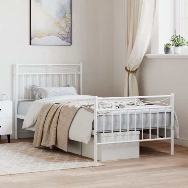 Berkfield Home Metal Bed Frame with Headboard & Footboard White 90x200 cm - image 1