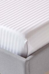 Homescapes Egyptian Cotton Satin Stripe Flat Sheet 330 Thread Count in White - Size: King Flat - thumbnail 2